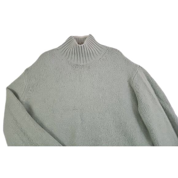 H & M ~Woman Size L~ Light Green Wool/Alpaca Blend Crop Boxy Sweater. - Picture 6 of 16